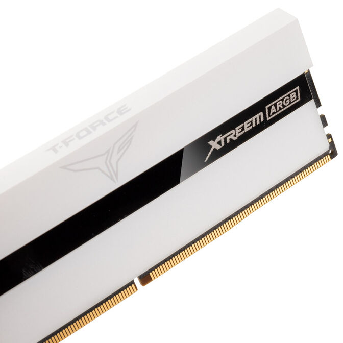 Team Group T-Force Xtreem ARGB, DDR4-3200, CL14 - 16 GB Dual Kit, wei&szlig; image number 4