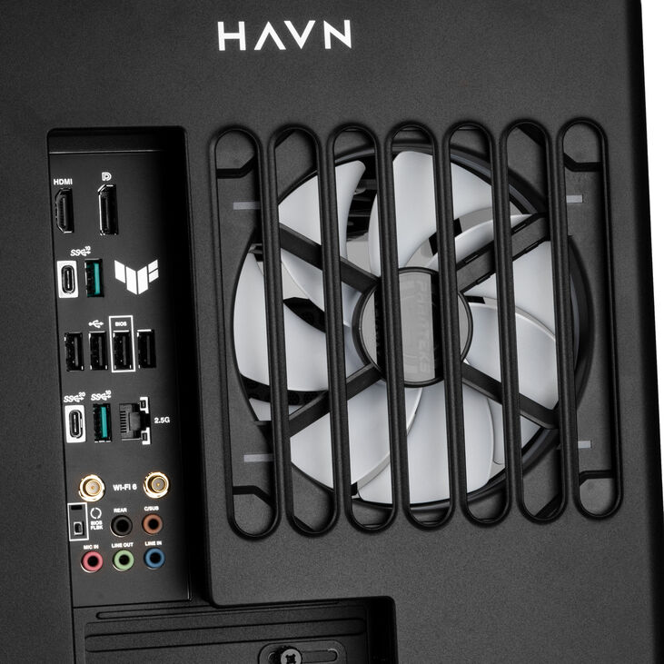 Gaming PC Shadow Oasis, AMD Ryzen 7 9800X3D, NVIDIA GeForce RTX 5080 image number 8