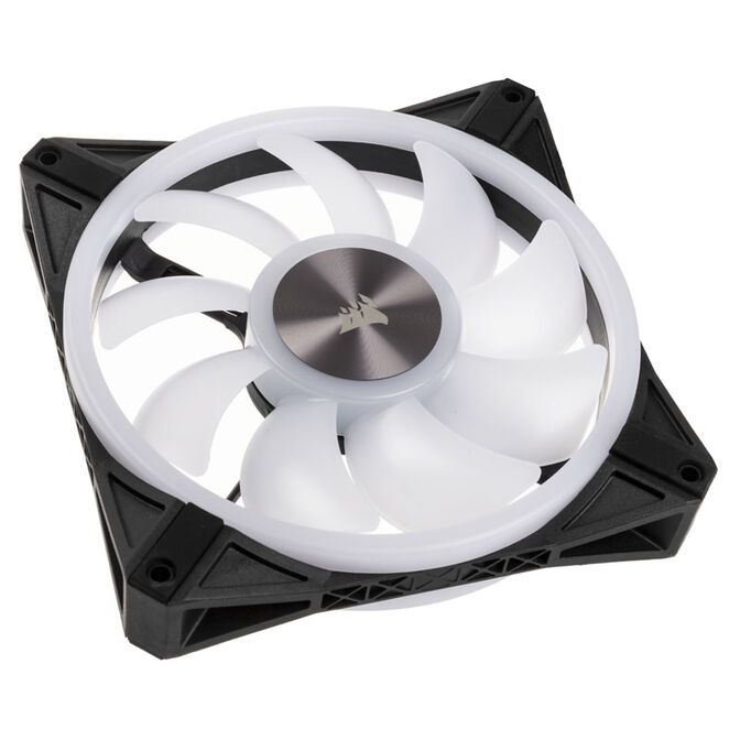Corsair iCUE QL140 RGB PWM Fan - 140mm, black image number 1