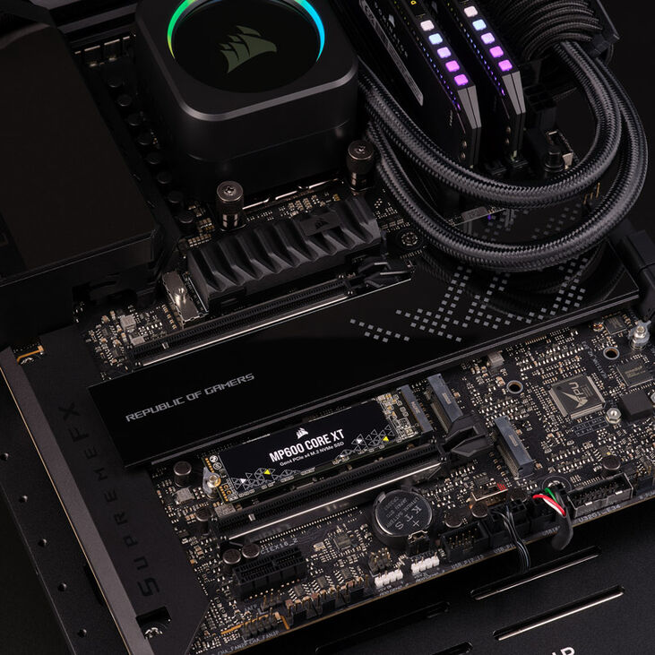 Corsair MP600 Core XT NVMe SSD, PCIe 4.0 M.2 Type 2280 - 4 TB image number 7