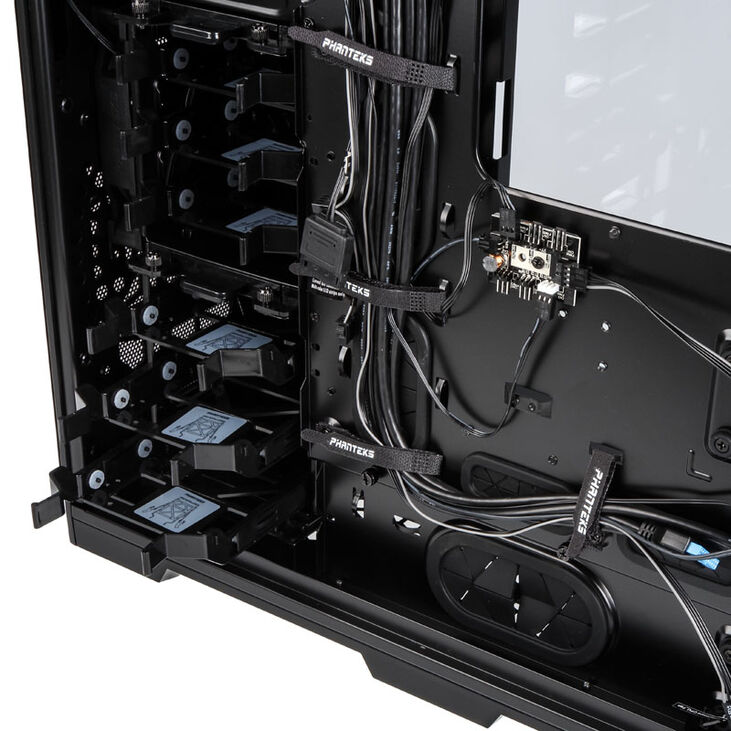 PHANTEKS Enthoo Pro Mid Tower, Tempered Glass - black image number 8