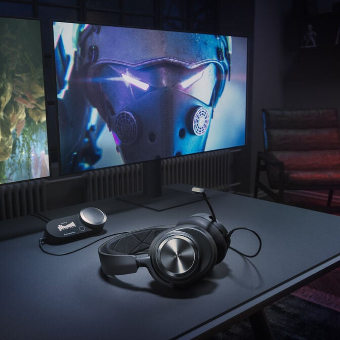 SteelSeries Arctis Nova Pro Gaming Headset image number 8