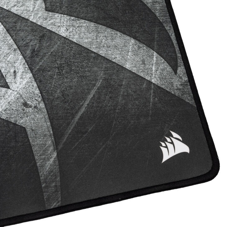 Corsair MM300 PRO Gaming Mouse Pad - Extended Edition image number 3