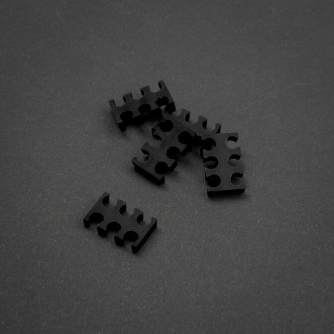 King Mod Service 6-Slot Cable Comb 3mm small - black - set of 5 image number 0