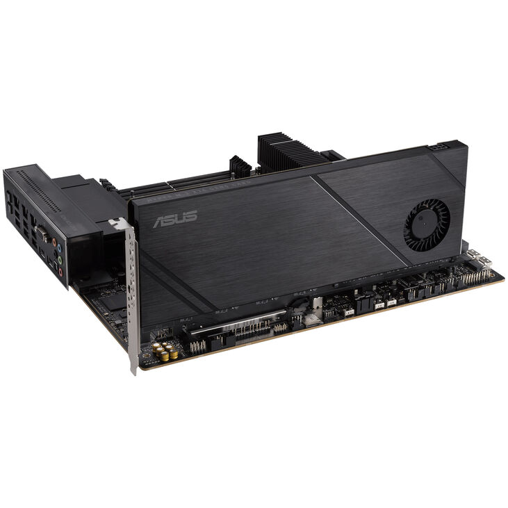 ASUS Hyper M.2 x16 PCIe 5.0 Mini Adapter Card image number 5