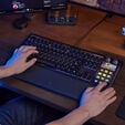 CORSAIR Galleon 100 SD Gaming-Tastatur, Full-Size, integriertes Stream Deck, Hot-Swap, DE - schwarz image number null