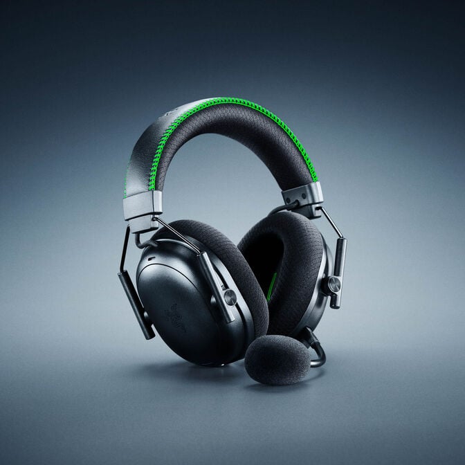 Razer BlackShark V3 Pro Gaming Headset, for Xbox - black image number 7