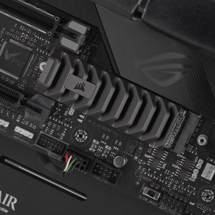 Corsair MP600 Pro XT NVMe SSD, PCIe 4.0 M.2 Type 2280 - 1 TB image number 6