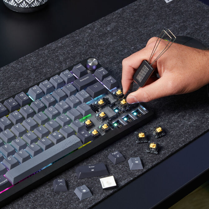 Corsair K65 Plus Wireless TKL Gaming Tastatur, TKL (75%), Corsair MLX Fusion &ndash; schwarz, ISO (DE) image number 16