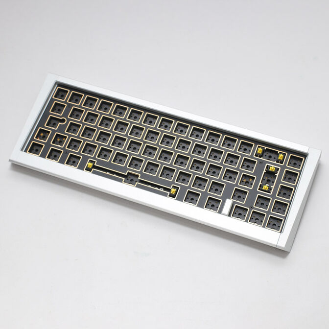 Ducky Outlaw 65 Gaming Tastatur, Barebone - silber (ANSI) image number 3