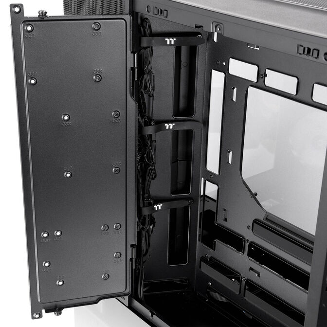 Thermaltake View 380 XL TG ARGB PC Case, Mid-Tower, ATX, ARGB, Tempered Glass - Black image number 19