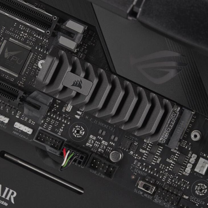Corsair MP600 Pro XT NVMe SSD, PCIe 4.0 M.2 Typ 2280 - 4 TB image number 6