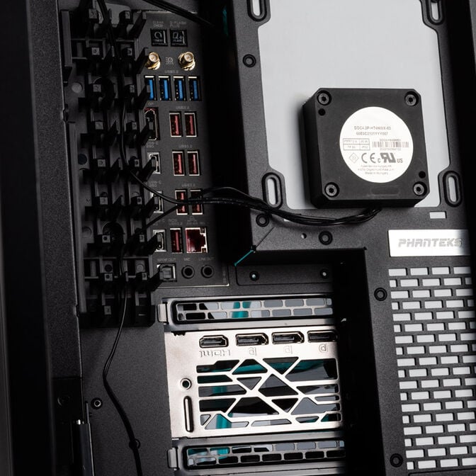 Gaming PC Crystal Phantom, Intel Core Ultra 9 285K, NVIDIA GeForce RTX 5090 - Custom Water Cooling image number 9