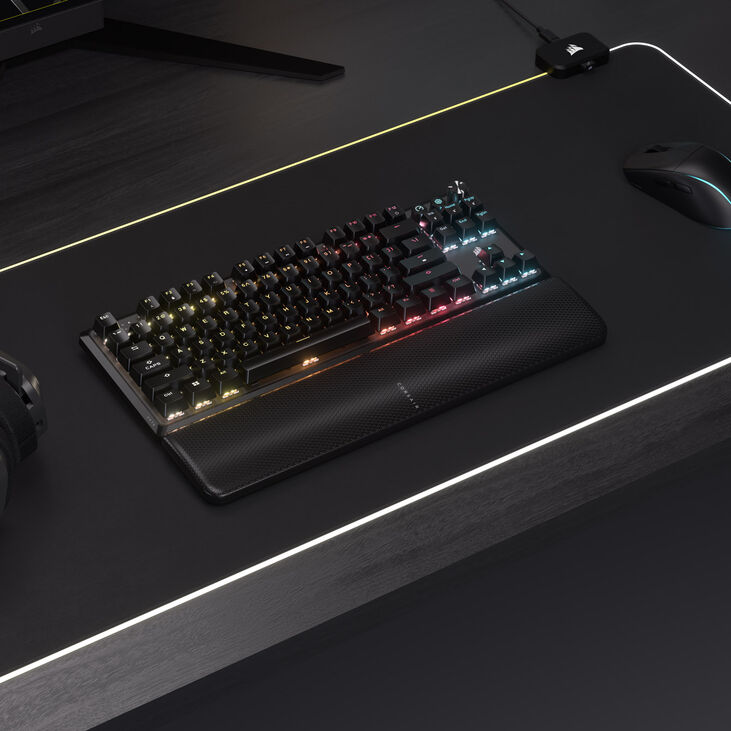 Corsair K70 CORE TKL WIRELESS RGB Gaming-Tastatur, mechanisch, ISO (DE), MLX RED Switch - schwarz image number 8