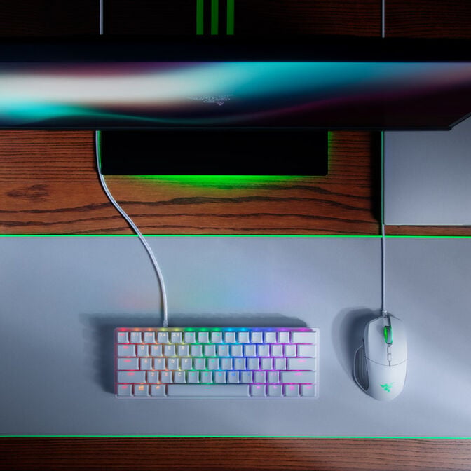 Razer Huntsman Mini Mercury Gaming Keyboard, Optical Switches - White, ISO DE image number 3