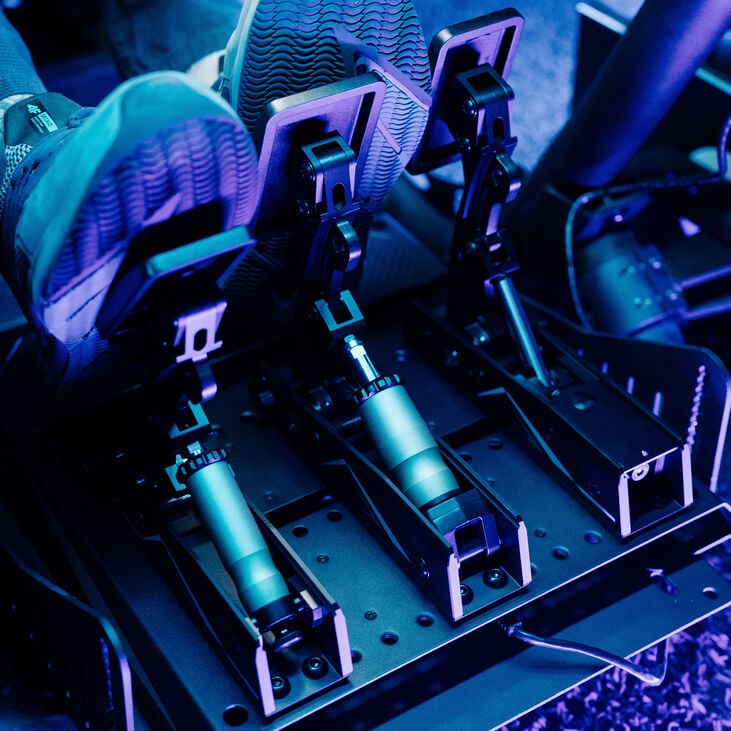 MOZA CRP2 Clutch Pedal image number 4