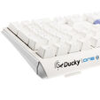Ducky One 3 Classic Pure White Gaming Tastatur, RGB LED - MX-Speed-Silver (US) image number null
