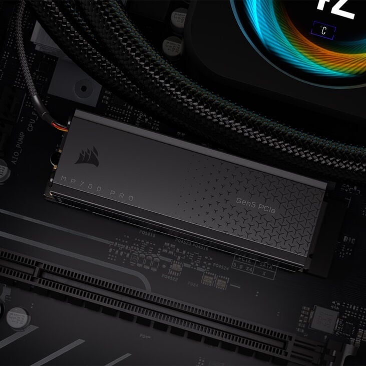 Corsair MP700 Pro NVMe SSD, PCIe 5.0 M.2 Type 2280 - 1 TB with heatsink image number 5