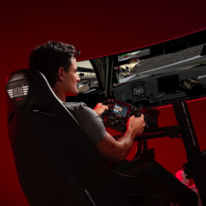 Next Level Racing ES1 Haptic Simracing-Sitz, haptisches Feedback image number 7