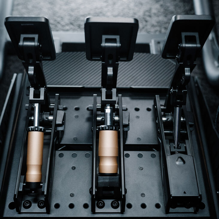 MOZA CRP2 Clutch Pedal image number 2