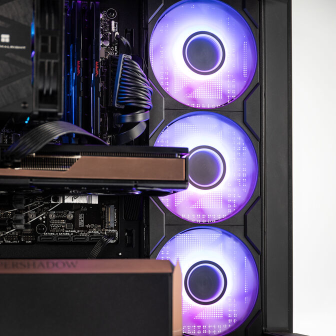 Gaming PC CopperShadow, AMD Ryzen 5 7600X, GeForce RTX 5060 Ti 16GB, 32GB DDR5 RAM - King Deal image number 6