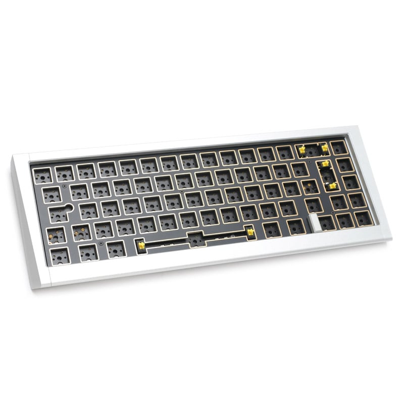 The image shows the Ducky Outlaw 65.