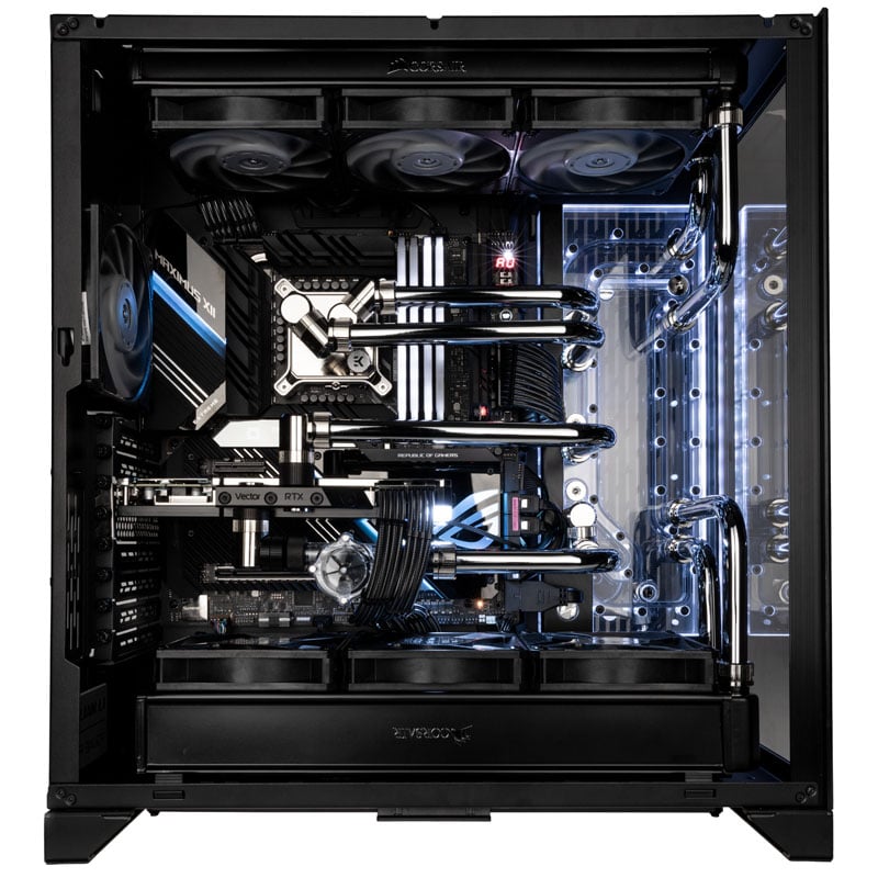 Distro-Plate neben dem Mainboard